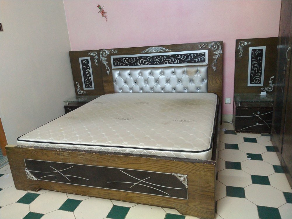 Bedroom set